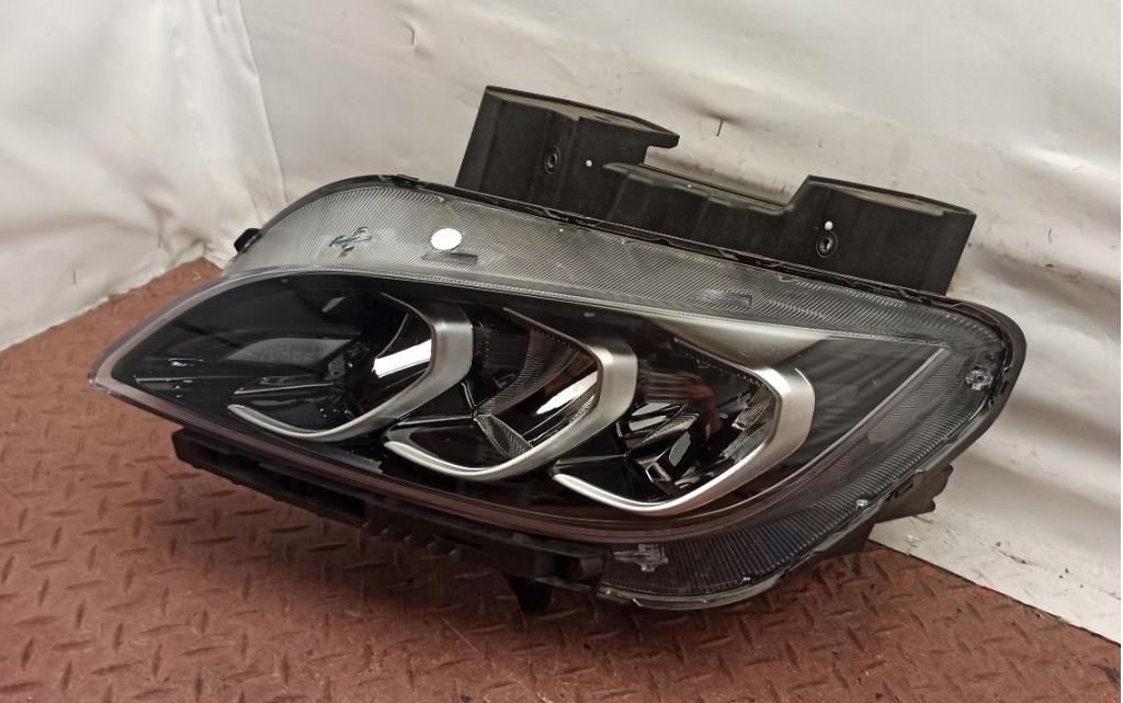 Hyundai Kona koplamp links 92101J9600 facelift, Niet ingevuld, Gebruikt, Niet ingevuld, Ophalen of Verzenden