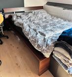 Ikea bed (queen size), Huis en Inrichting, Ophalen, Bruin, 210 cm, Tweepersoons