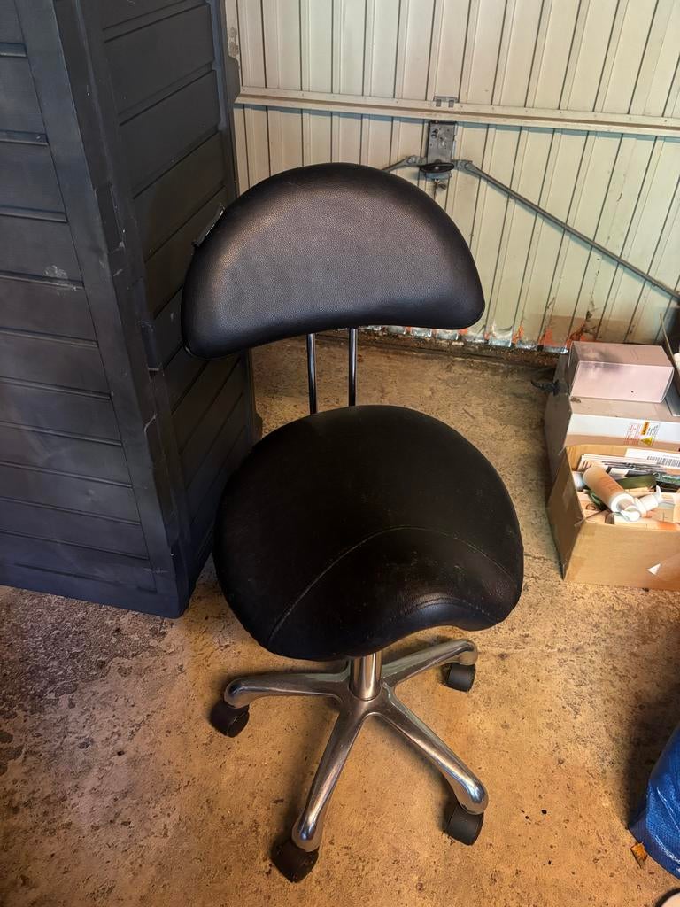 Zadelkruk, tabouret z.g.a.n, Kunststof, Gebruikt, Zwart, Ophalen of Verzenden