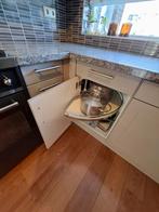 Siematic keuken met granieten blad en inbouwapparatuur, Huis en Inrichting, Keuken | Complete keukens, Ophalen, Gebruikt, Overige kleuren