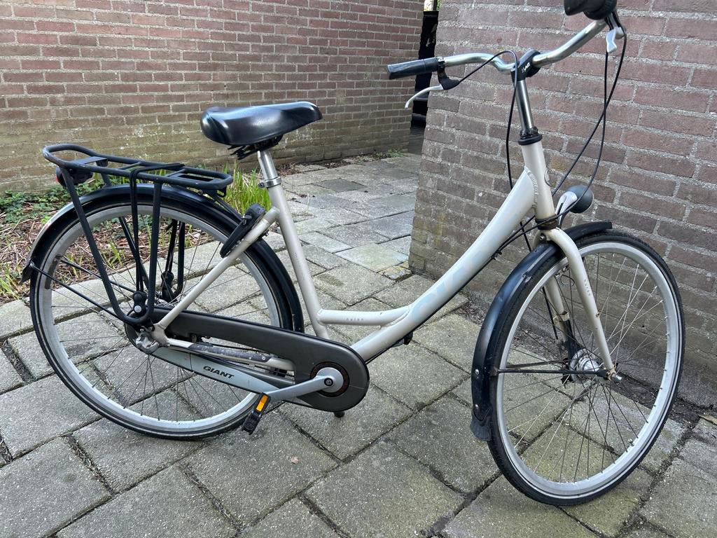 Giant Huron damesfiets 28 inch - Gebruikt, Ophalen, Versnellingen, Giant, 53 tot 56 cm