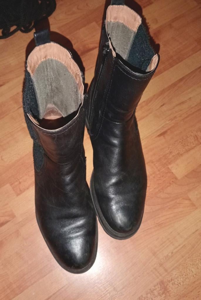 Zwarte boots maat 41, Ophalen of Verzenden, Zo goed als nieuw, Zwart