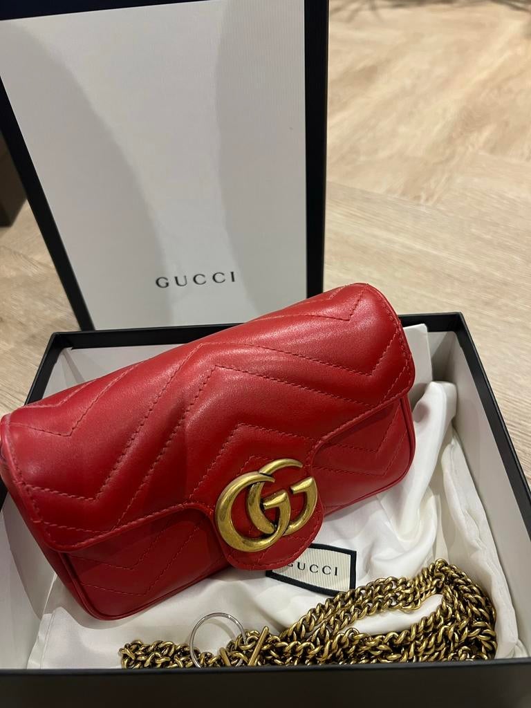 Gucci marmont, Ophalen of Verzenden, Zo goed als nieuw, Zwart, Handtas