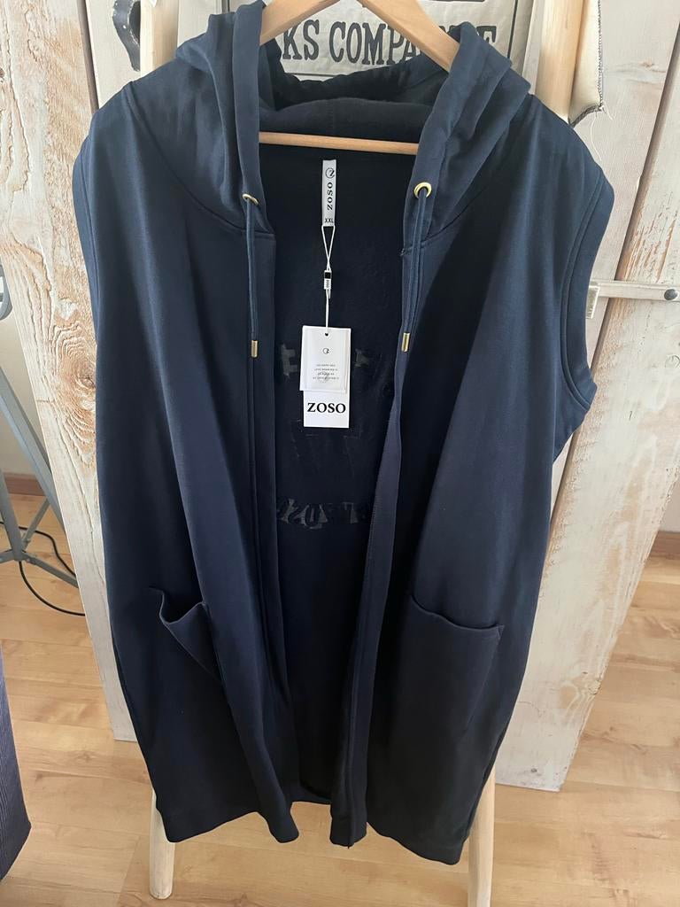 Nieuw Zoso vest navy XXL met kaartjes, Kleding | Dames, Truien en Vesten, Ophalen of Verzenden, Nieuw, Maat 46/48 (XL) of groter
