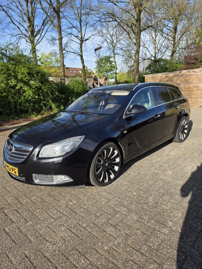 Opel Insignia Sports 2009 2.0 CDTI AUT Carplay - Nieuwe APK, Euro 5, 1956 cc, 160 pk, Zwart