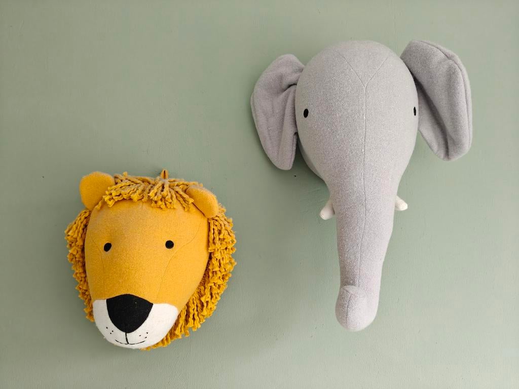 Dierenhoofden, Ophalen of Verzenden, Zo goed als nieuw