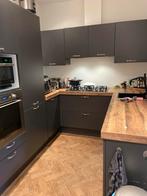 Complete hoekkeuken met apparatuur (excl. magnetron/koelkast, Ophalen, Gebruikt, Hoekkeuken, Hout