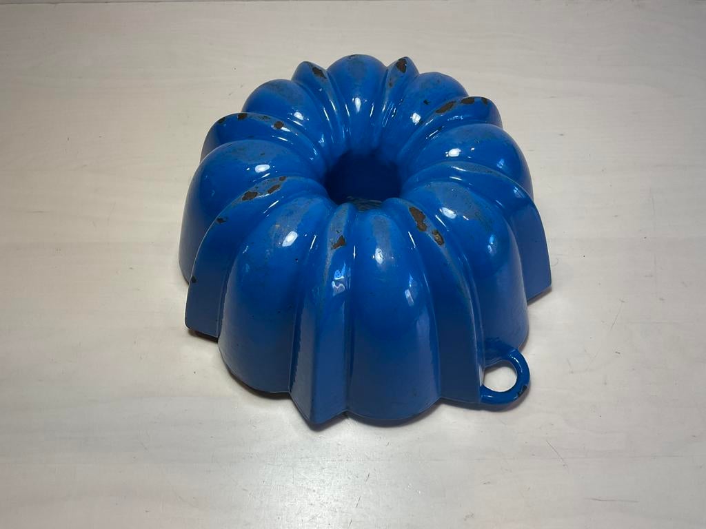 Tulbandvorm van gietijzer doorsnee 25 cm en hoogte 10,5 cm, Antiek en Kunst, Ophalen of Verzenden