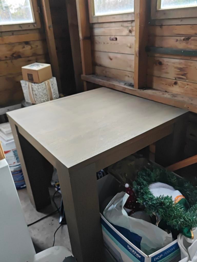 Vierkante houten tafel 80x80 met scheur, Huis en Inrichting, Tafels | Eettafels, Ophalen