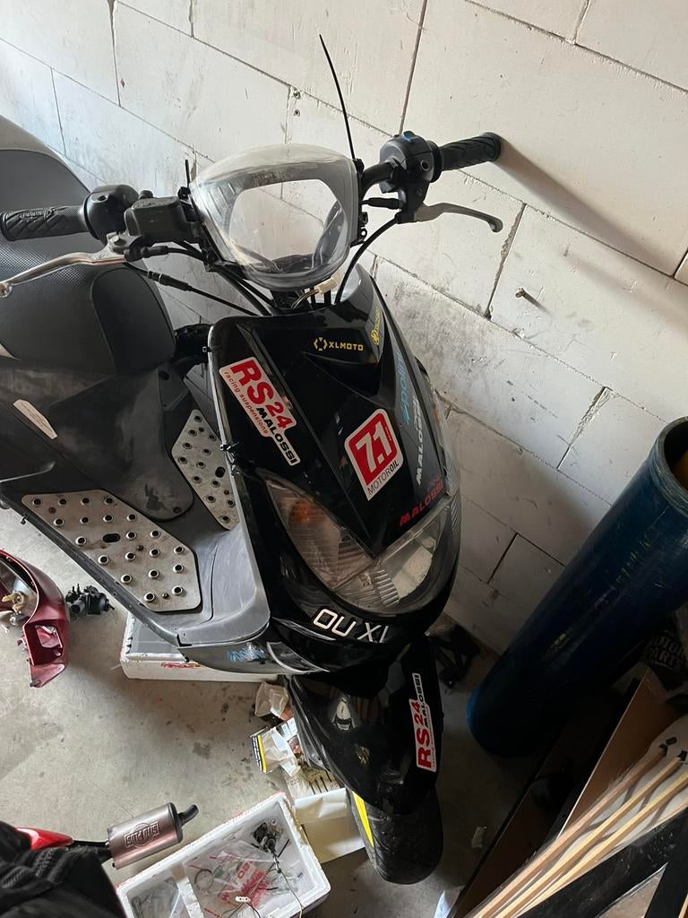 Vivacity 70cc, Fietsen en Brommers, Scooters | Peugeot, Ophalen, Zo goed als nieuw, Tweetakt, Vivacity