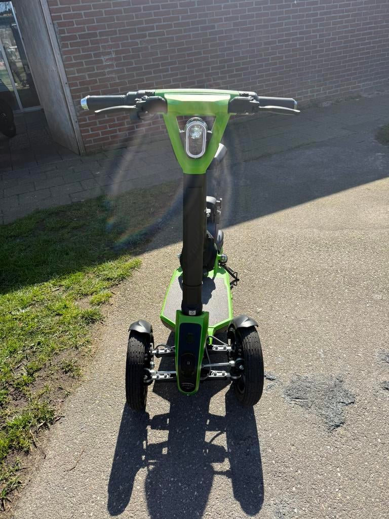 Step met kenteken, Fietsen en Brommers, Steps, Ophalen of Verzenden, Zo goed als nieuw, Gewone step