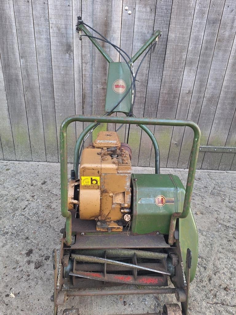 Professionele Webb Kooimaaier - Perfecte Grasmat, Gebruikt, Webb, Ophalen of Verzenden, Opvangbak