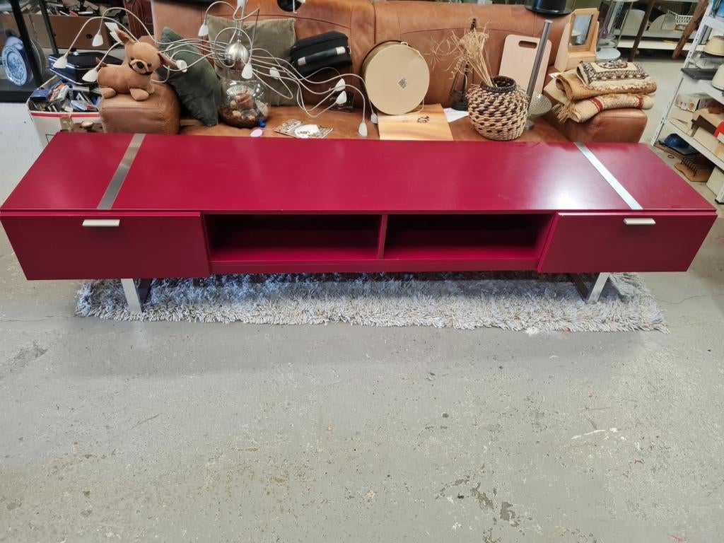 Moderne rode tv-meubel met opbergruimte 240x54x50 cm, Huis en Inrichting, Kasten | Televisiemeubels, Ophalen, Gebruikt, Overige materialen