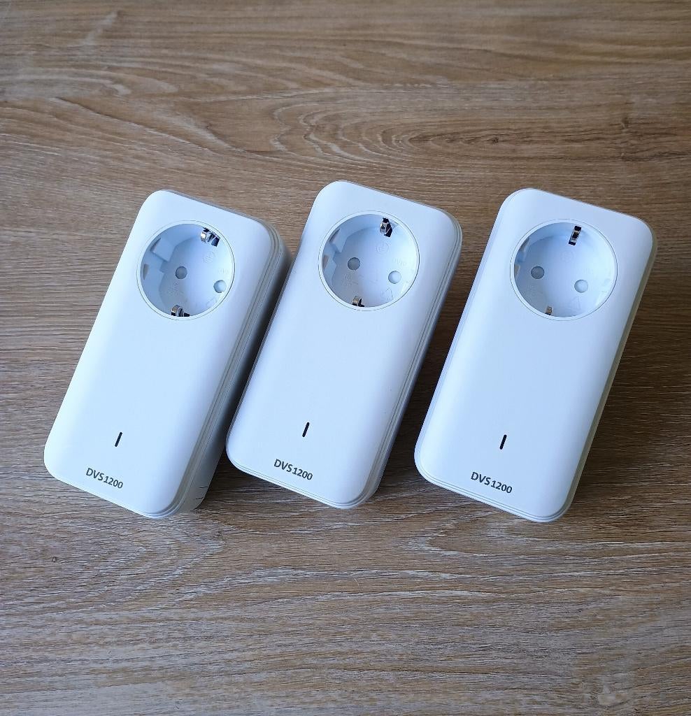 nr2 3x dvs1200 powerline adapter draadloze verbindingsset, Computers en Software, Ophalen of Verzenden, Zo goed als nieuw, Kpn