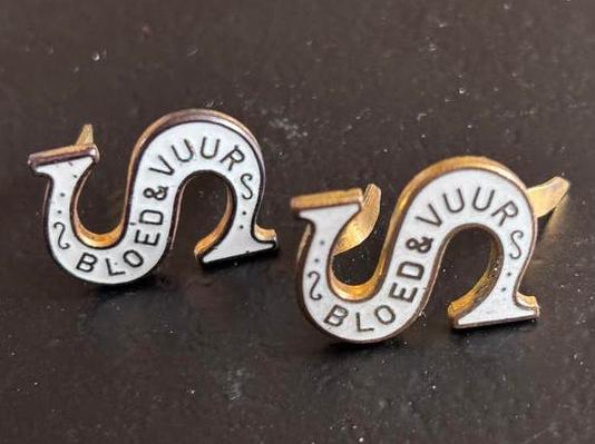 Originele Uniformknoop Leger des Heils, Ophalen of Verzenden, Zo goed als nieuw, Overige onderwerpen, Speldje of Pin