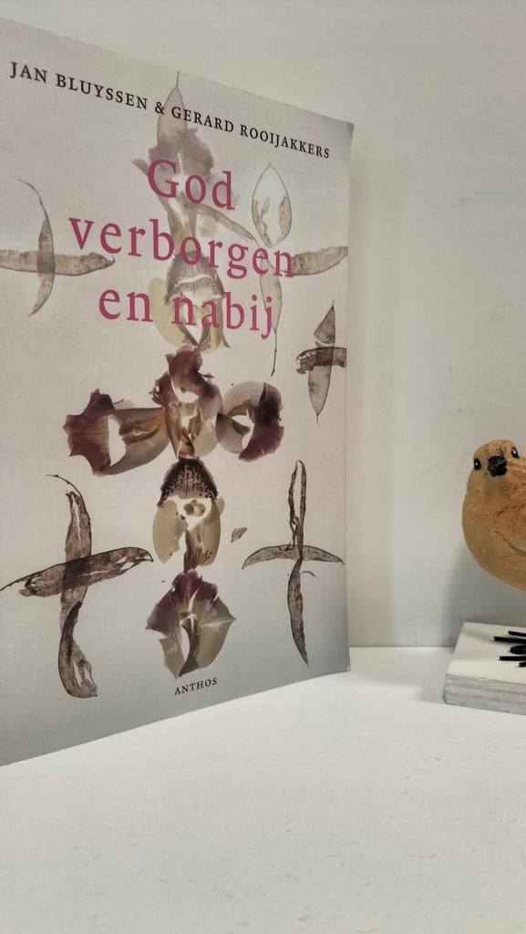 Bluyssen, Jan e.a.; God verborgen en nabij, Boeken, Ophalen of Verzenden, Gelezen, Christendom | Protestants