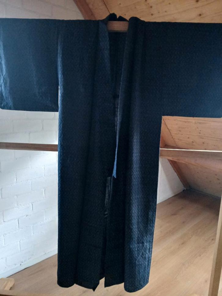 Traditionele Japanse Kimono dark blue kon, Antiek en Kunst, Antiek | Kleding en Accessoires, Ophalen of Verzenden