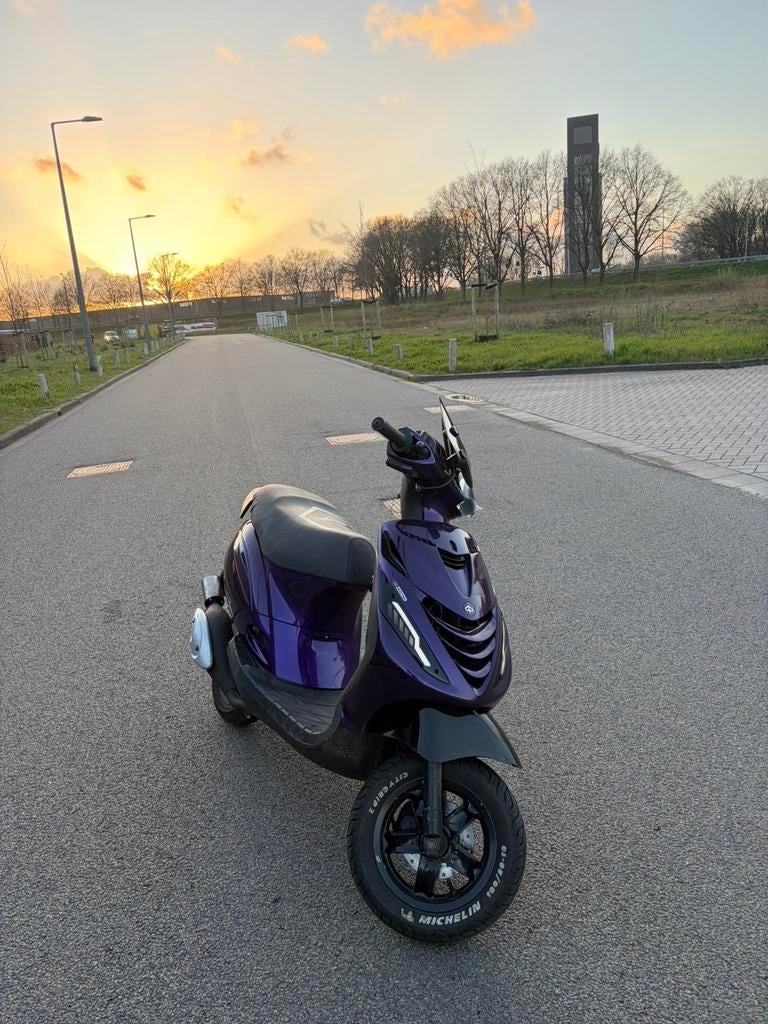 Zip 70cc malossi sport, Ophalen of Verzenden, Zo goed als nieuw, Tweetakt, Zip
