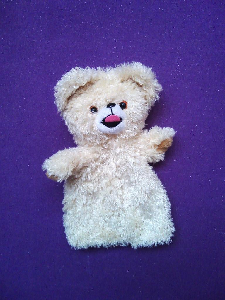 ROBIJN Knuffel HANDPOPJE BEER ROBIJNTJE. 20 CM **Nieuw**, Ophalen of Verzenden, Nieuw, Beer