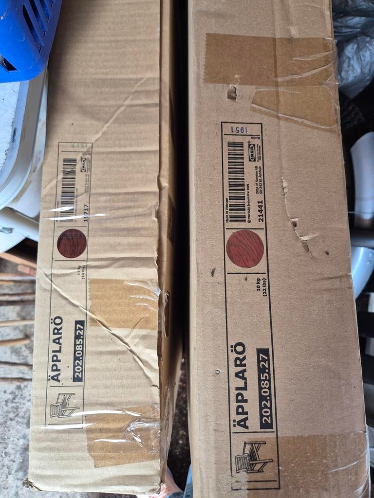 2 x Ikea applaro nieuwe stoelen en Houten lage tuintafel, Tuin en Terras, Tuintafels, Ophalen, Rechthoekig, Hout