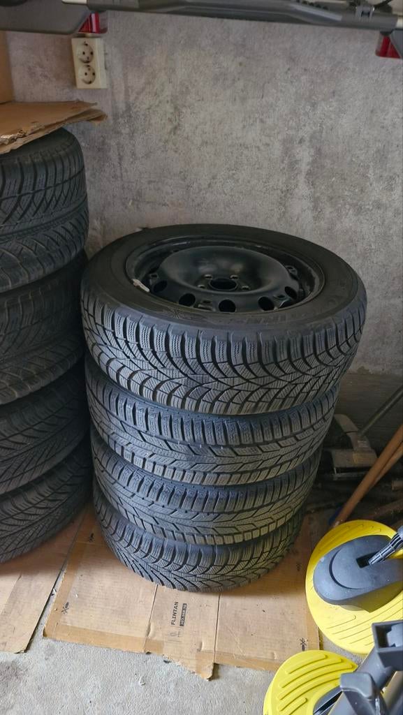 Winterbanden met stalen velgen, Auto-onderdelen, Banden en Velgen, Ophalen, Gebruikt, 15 inch, Banden en Velgen