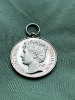 Zilveren medaille Koningin Wilhelmina 1904, Postzegels en Munten, Penningen en Medailles, Ophalen of Verzenden, Zilver