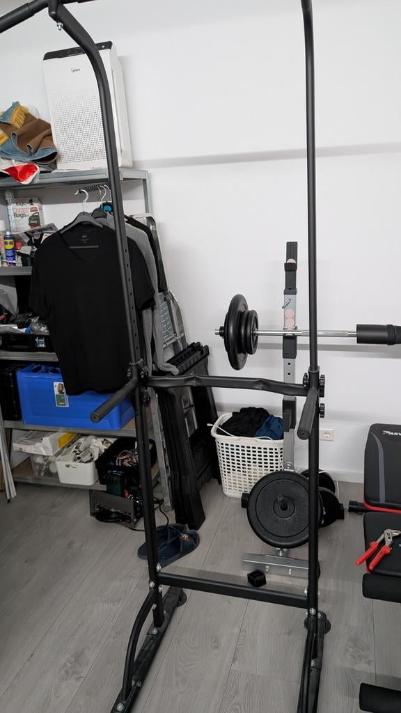 Krachtstation / Power Tower met optrekstang en dipstation, Sport en Fitness, Krachtstation, Ophalen of Verzenden, Zo goed als nieuw
