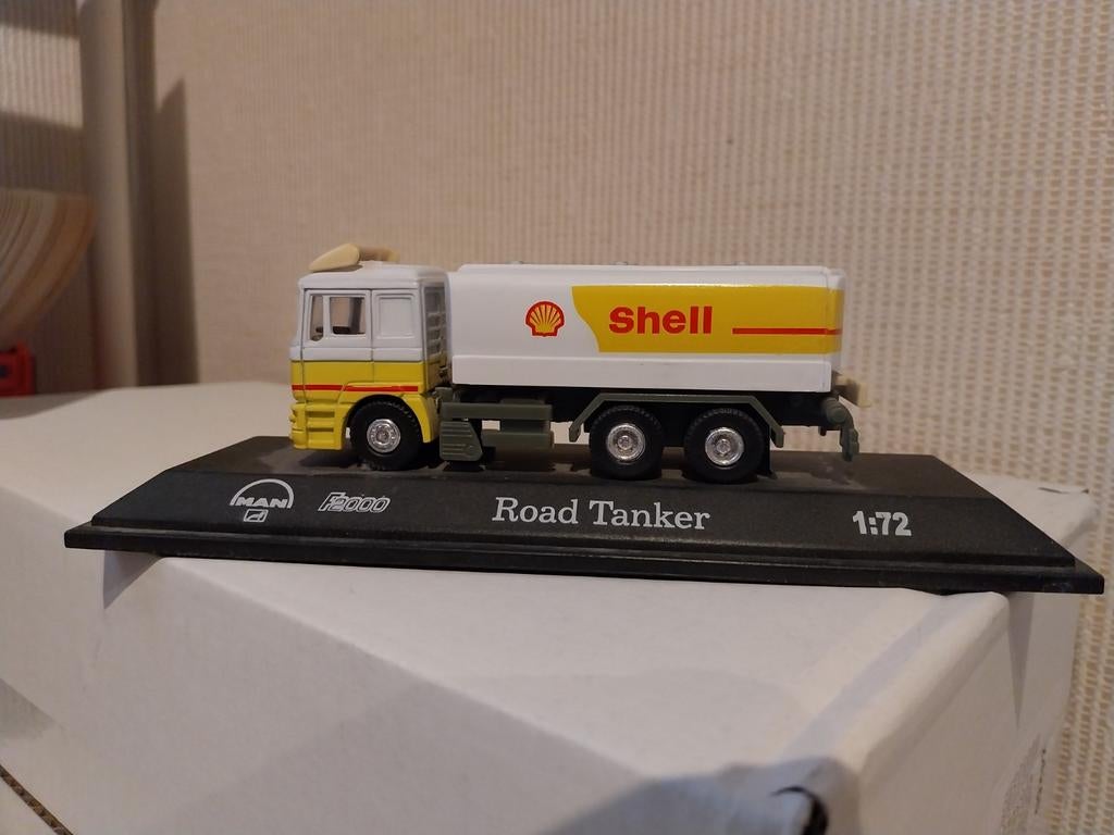 M.A.N. F2000 Road Tanker  SHELL, Hobby en Vrije tijd, Modelauto's | 1:50, Ophalen of Verzenden, Nieuw, Bus of Vrachtwagen, Overige merken