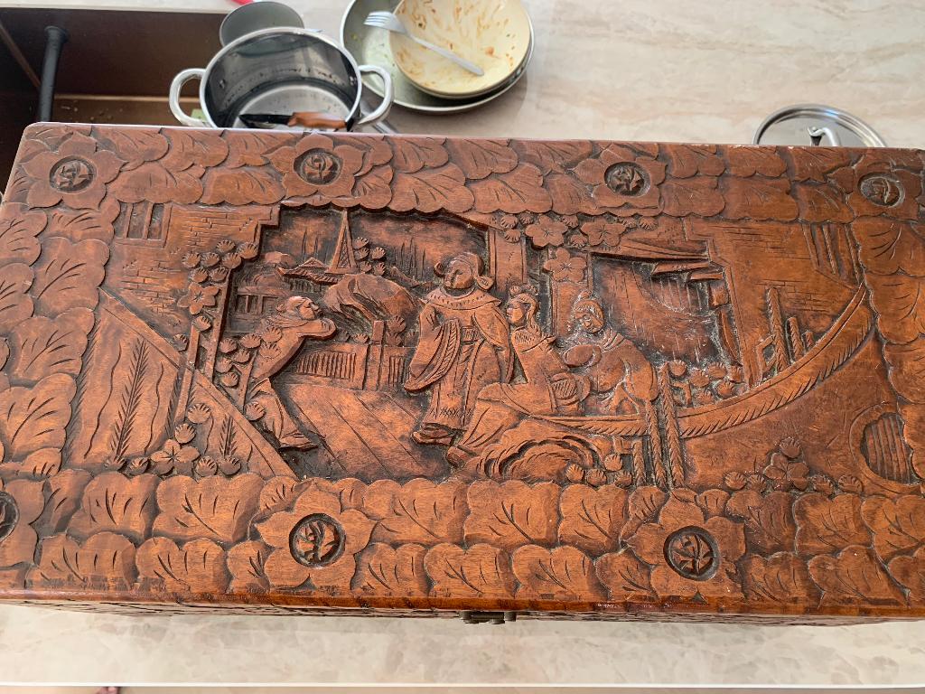 Chinese kamfer dekenkist, Huis en Inrichting, Woonaccessoires | Kisten, Ophalen, Gebruikt, 50 tot 100 cm, 75 tot 100 cm