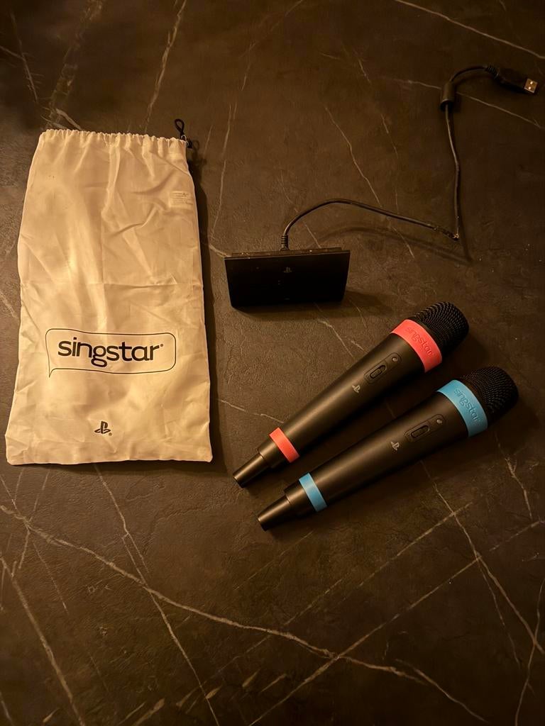 Singstar microfoons Playstation 4 PS4 origineel, Spelcomputers en Games, Ophalen, Muziek, 2 spelers, Zo goed als nieuw