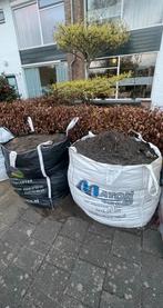 Zwart zand |  tuinaarde in big bags | Gratis, Tuin en Terras, Aarde en Mest, Ophalen, Tuinaarde