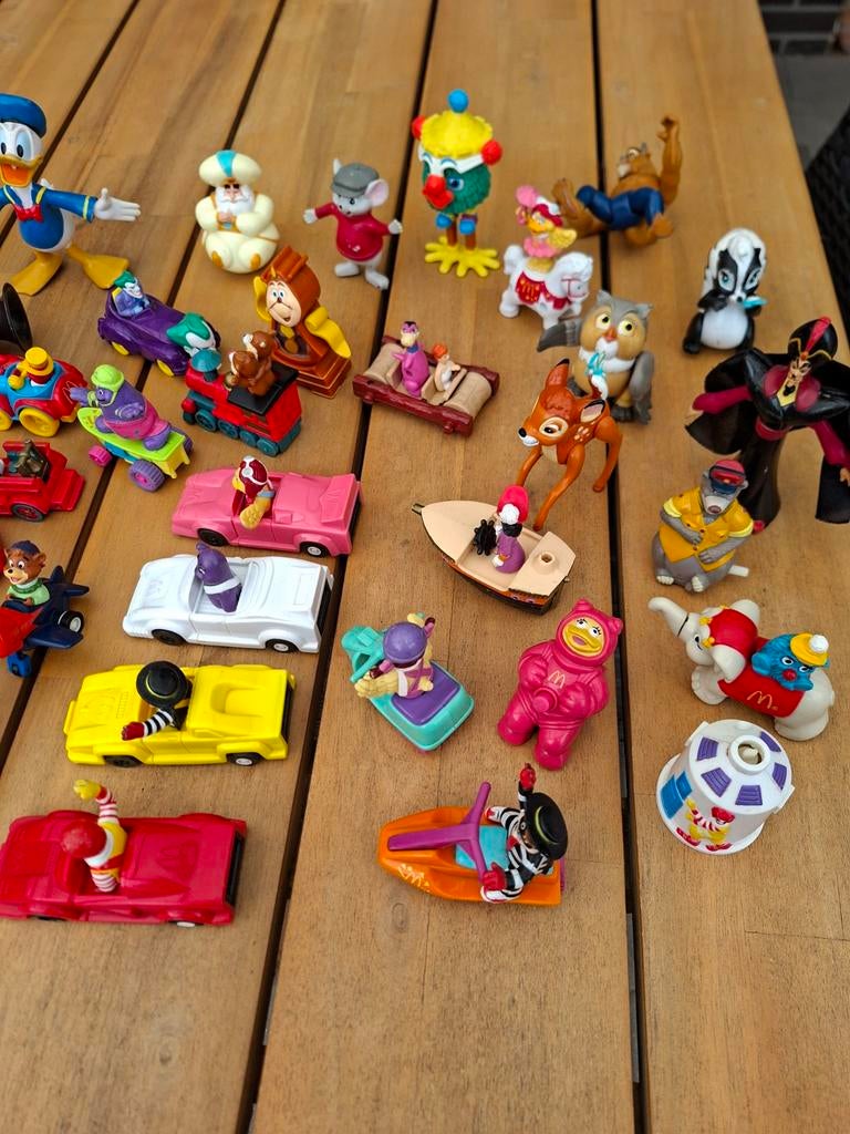 Mc Donald happy meal speeltjes/figuren, Ophalen, Zo goed als nieuw