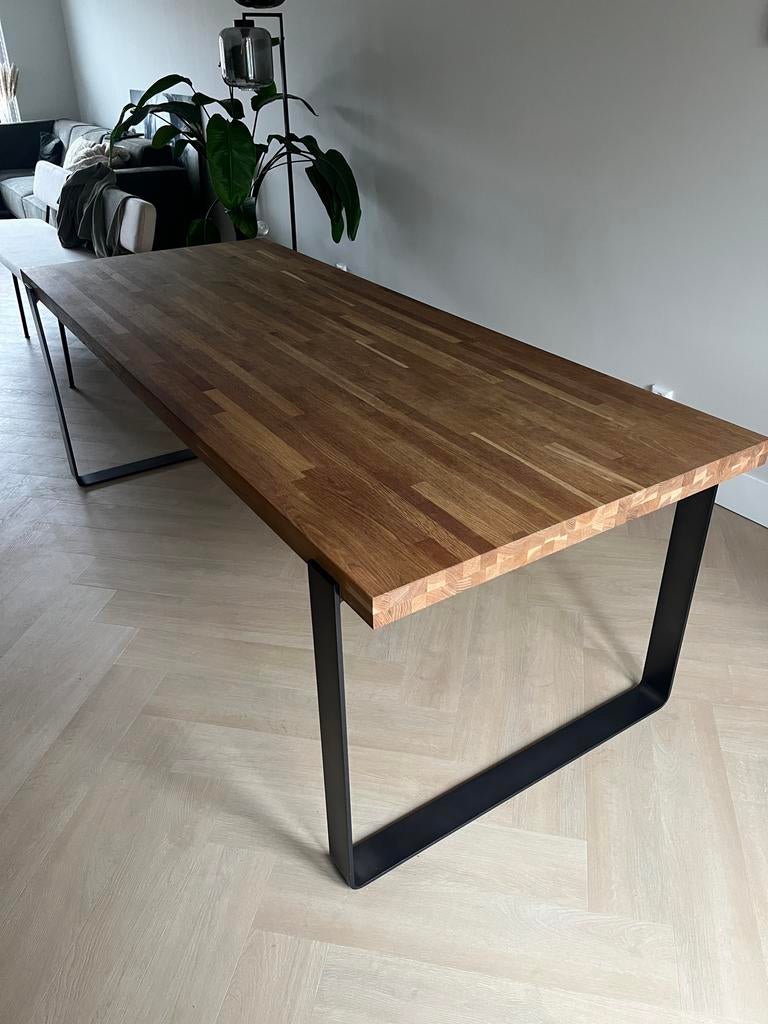 Eettafel rechthoekig eikenhout met zwart stalen poten 220x90, Huis en Inrichting, Tafels | Eettafels, Ophalen, Gebruikt, Eikenhout