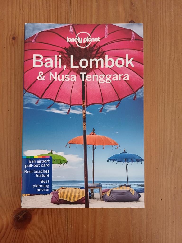 Reisgids Lonely Planet Bali, Lombok & Nusa Tenggara, Boeken, Lonely Planet, Ophalen of Verzenden, Zo goed als nieuw, Reisgids of -boek