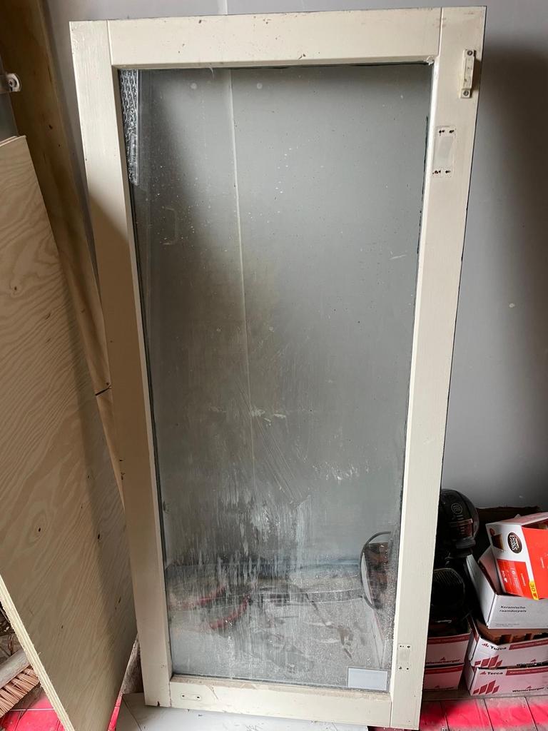 Gebruikte hardhouten ramen met isolatieglas, Doe-het-zelf en Verbouw, Glas en Ramen, Ophalen, Gevelraam of Ruit, Gebruikt, 80 tot 120 cm