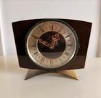 Junghans Quartz Klok - Tafelklok, Ophalen of Verzenden