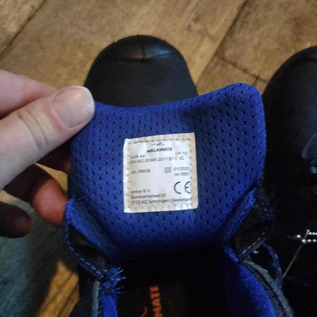 Werkschoenen, Ophalen, Nieuw