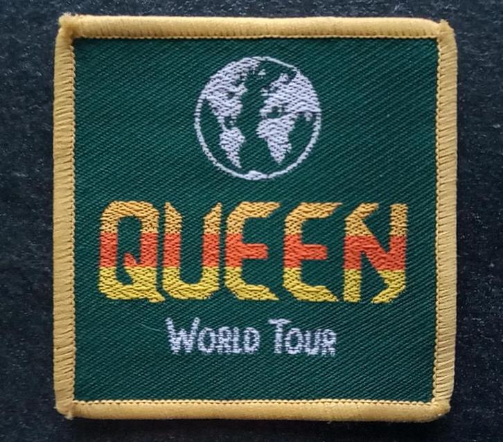Queen zeer zeldzame World Tour 1980 patch qu14, Verzamelen, Muziek, Artiesten en Beroemdheden, Nieuw, Kleding, Verzenden