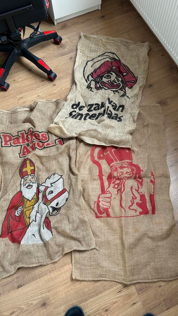 3x Jute zakken van sinterklaas, Diversen, Sinterklaas, Ophalen, Gebruikt