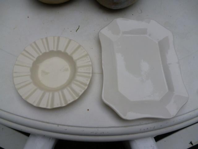 wedgwood 2 schaaltjes Ø 17 cm +26 x 20 cm, Huis en Inrichting, Keuken | Servies, Zo goed als nieuw, Schaal of Schalen, Wedgwood