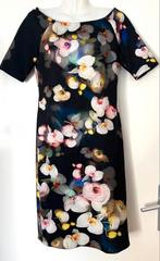 Steps jurk met bloemen maat S, Overige kleuren, Ophalen of Verzenden, Zo goed als nieuw, Knielengte