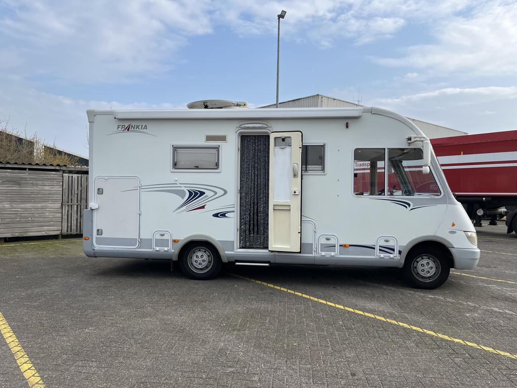 Frankia 600 / Camera / Airco / Sat / Zonnepaneel / Top staat, Overige merken, Info@autocenterveenstra.nl, Produksjewei 15
8501XD  JOURE, NL