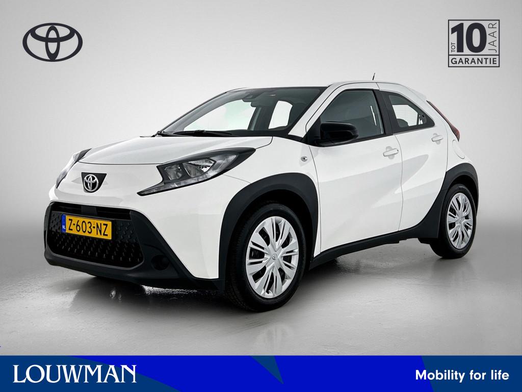 Toyota Aygo X 1.0 VVT-i MT Play (bj 2024), Auto's, Toyota, 12 maanden, Gebruikt, 920 kg, 4 stoelen