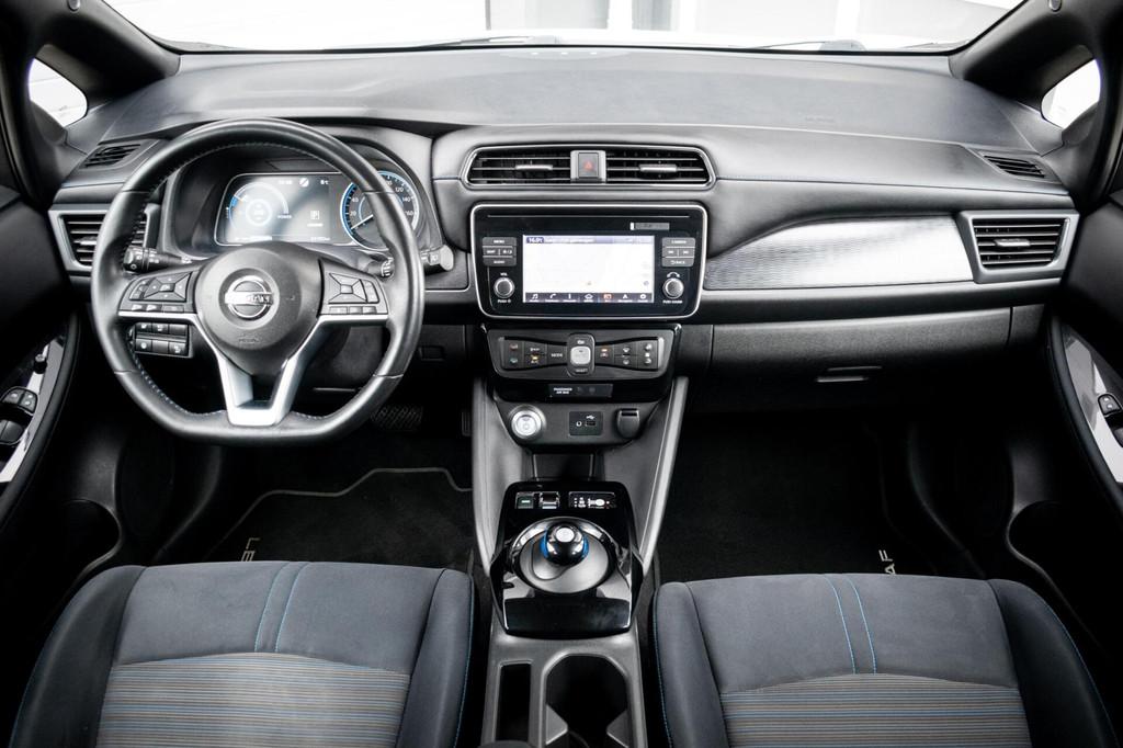 Nissan LEAF N-Connecta 40 kWh|SOH 90%|1e EIGENAAR|CAMERA|ADA, Gebruikt, 150 pk, Wit, Origineel Nederlands