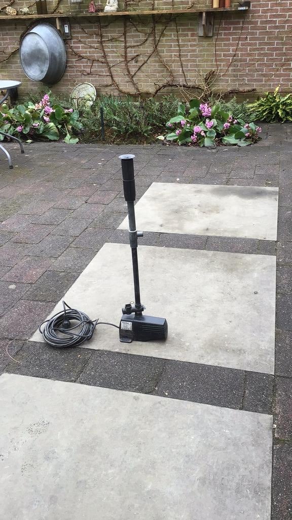 Fonteinpomp, Tuin en Terras, Waterpartijen en Fonteinen, Ophalen, Gebruikt, Fontein