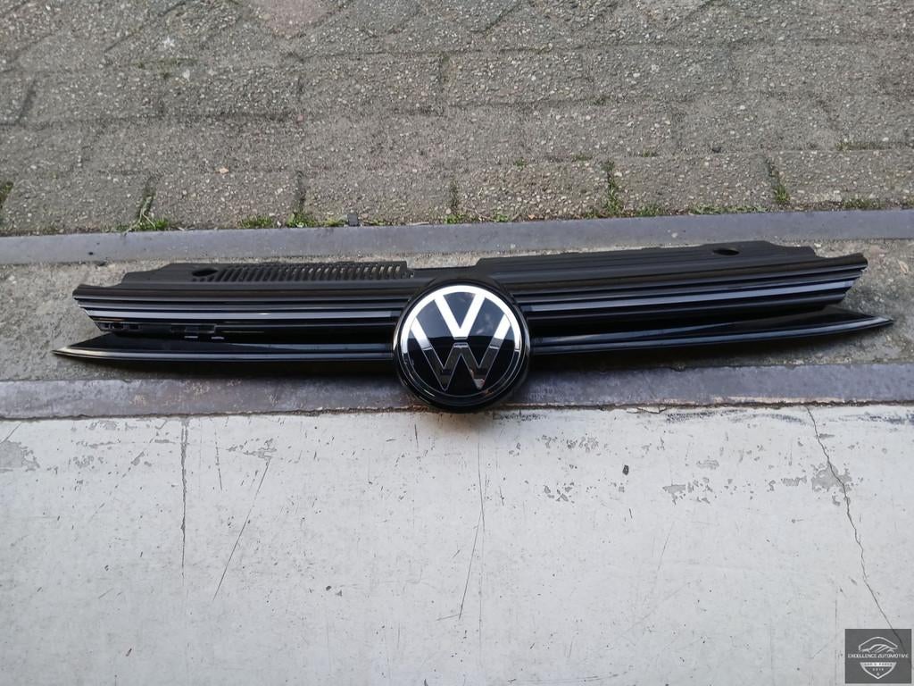 VW Golf 8 GTI R-Line 24+ Blackline LED Grille 5H0853651BA, Gebruikt, Volkswagen, Volkswagen AG, Berliner Ring 2
38440  Wolfsburg, DE