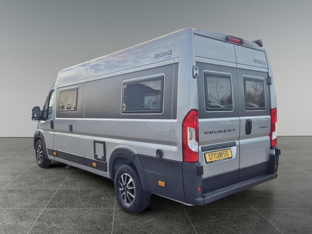 Bravia Mobil SWAN 636 180PK Automaat FullOptions, Caravans en Kamperen, Tot en met 2, Bedrijf, Diesel, 6 tot 7 meter