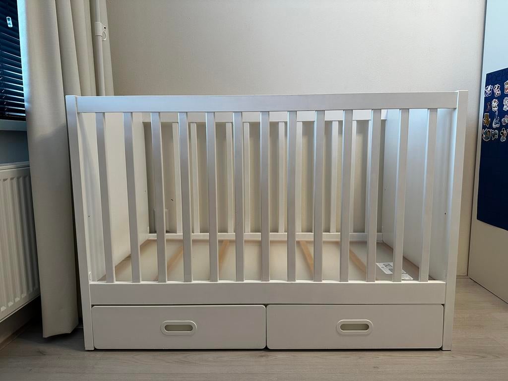 Ikea baby peuter bed ledikant, Kinderen en Baby's, Babywiegjes en Ledikanten, Ophalen, Gebruikt, Ledikant