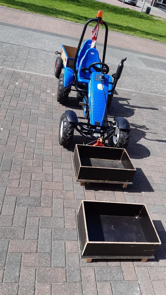 Berg skelter New Holland met kar en extra's, Ophalen, Zo goed als nieuw, Berg