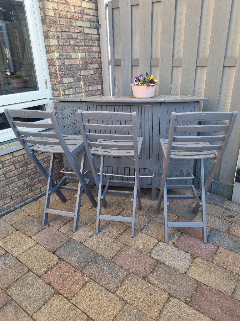 Bar met krukken, Ophalen, Gebruikt, Hout